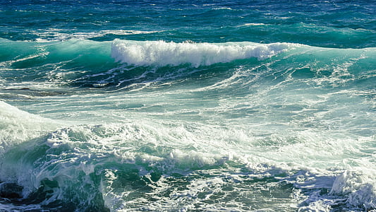 photography of crashing sea waves thumbnail
