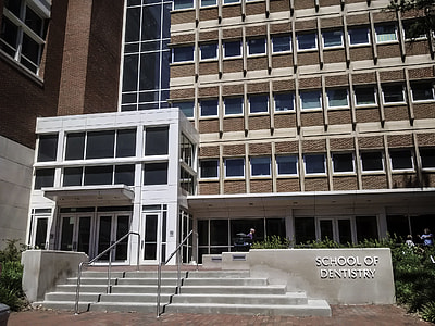 UNC School of Dentistry in Chapel Hill, North Carolina thumbnail