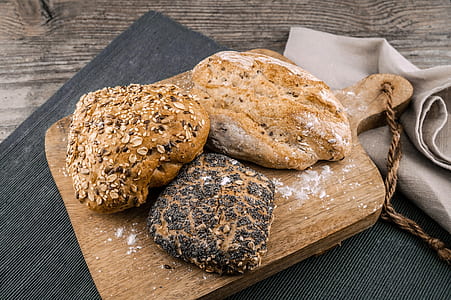 three pastries thumbnail