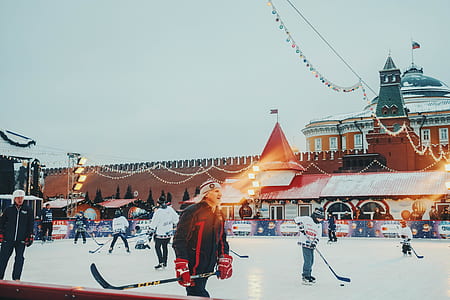 people playing hockey thumbnail