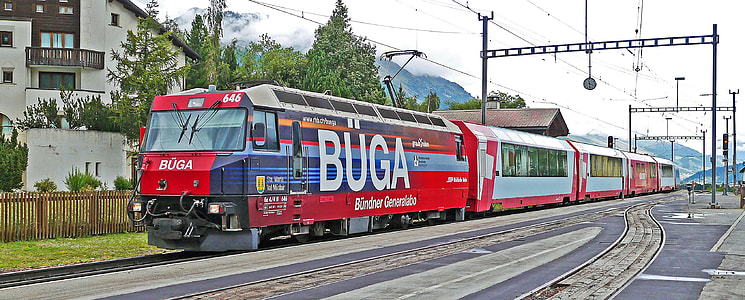 Glacier Express, Rhaetian Railways thumbnail