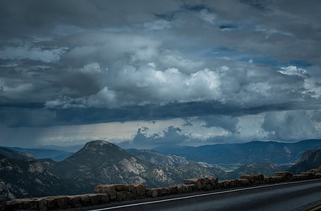 road and sky thumbnail