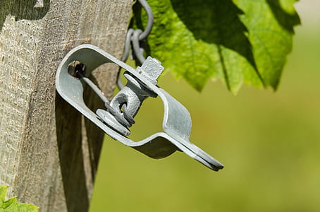 wire tensioner, rope tensioner, wire, metal, wine thumbnail