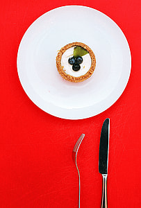 Minimalistic cheese cake thumbnail