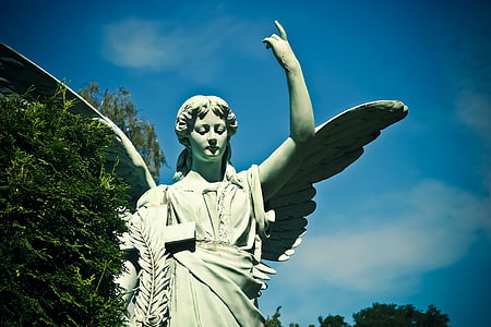 female angel statue thumbnail