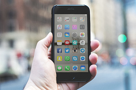 space gray iPhone 6 turn on thumbnail