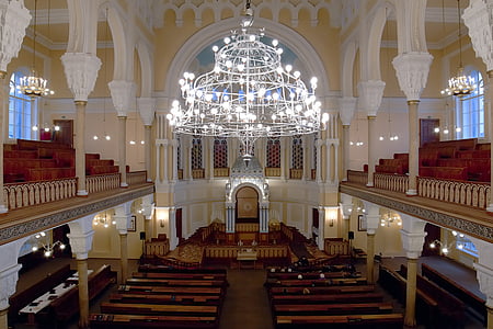 cathedral interior thumbnail