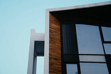 brown and white concrete building thumbnail