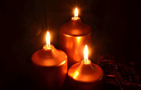 three lighted brown lights thumbnail