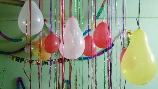 assorted-color balloon party decor lot thumbnail