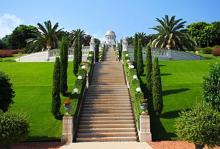 empty brown stairs thumbnail
