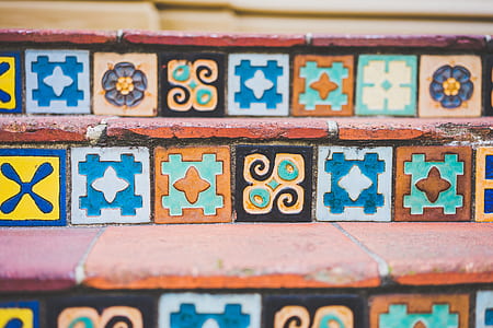 brown and multicolored printed wall thumbnail