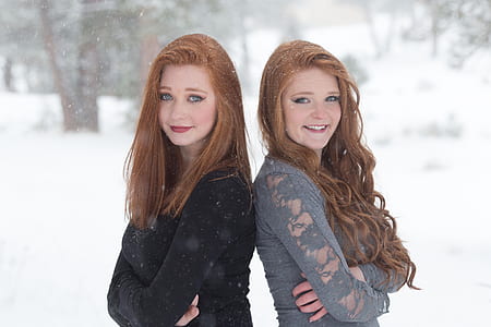 two red hair women taking a selfie thumbnail
