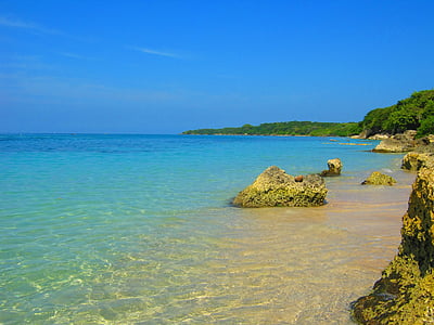 ocean surrounded by island thumbnail