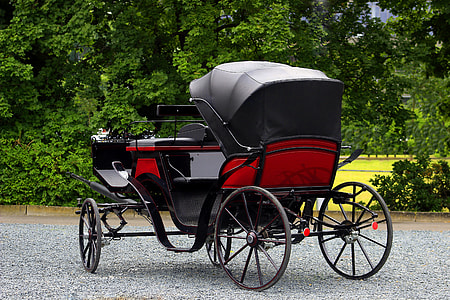 black and red carriage thumbnail