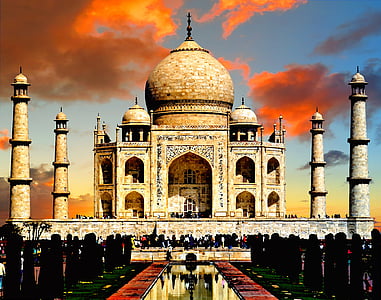 Taj Mahal during golden hour thumbnail