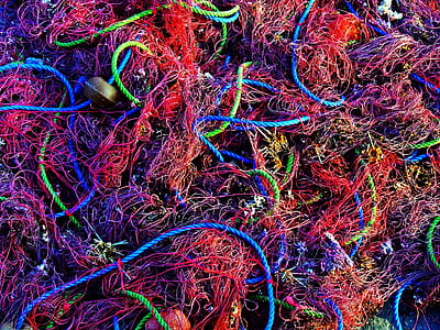 red fish net thumbnail
