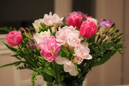 pink, white, and purple petaled flowers bouquet thumbnail