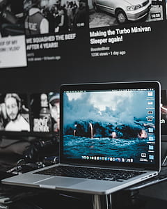 turned on MacBook Pro thumbnail