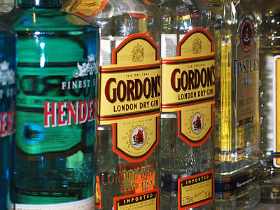 Gordon's London Dry Gin bottle thumbnail