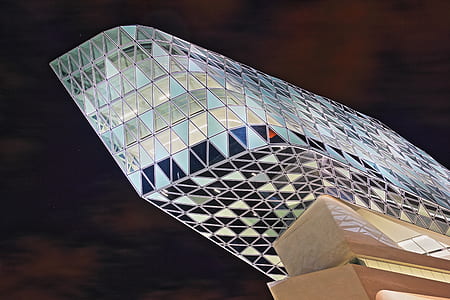 Close-up of Skyscraper thumbnail