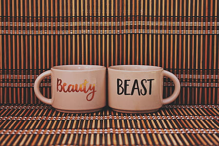White Ceramic Mugs thumbnail