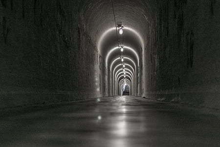 light in hallway thumbnail