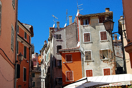 orange and gray concrete building thumbnail