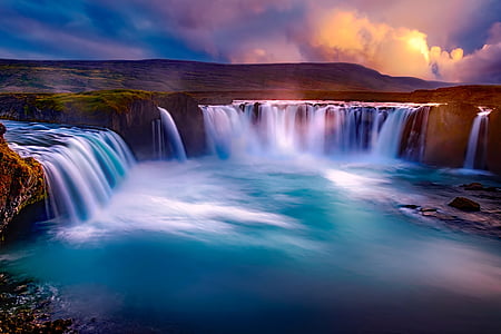 time lapse of waterfalls thumbnail