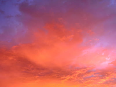 clouds during golden hour thumbnail