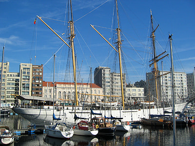 Museumship, the barquentine Mercator in Ostend, Belgium thumbnail
