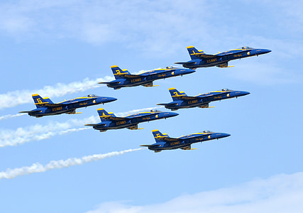 six blue flying jets thumbnail