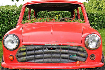 red classic MINI Cooper thumbnail