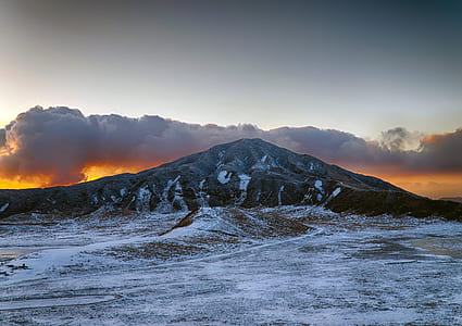 black mountain thumbnail