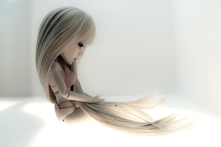 gray haired female collectible figure thumbnail