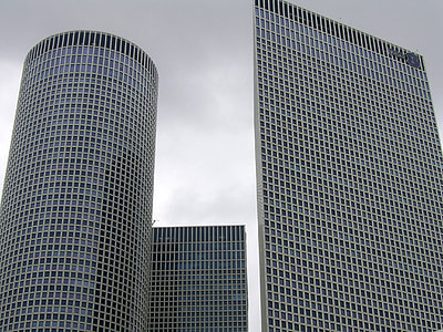 Three Skyscrapers in Tel Aviv, Israel thumbnail