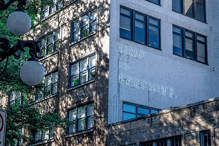 gray and brown concrete building thumbnail