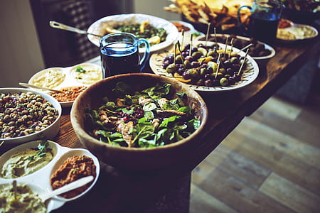 photo of dishes on table thumbnail