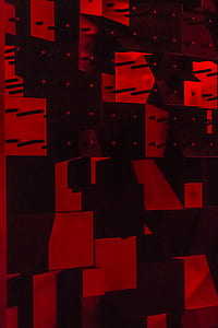 red blocks with spikes thumbnail