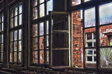 close-up photography of brown wooden frame window thumbnail
