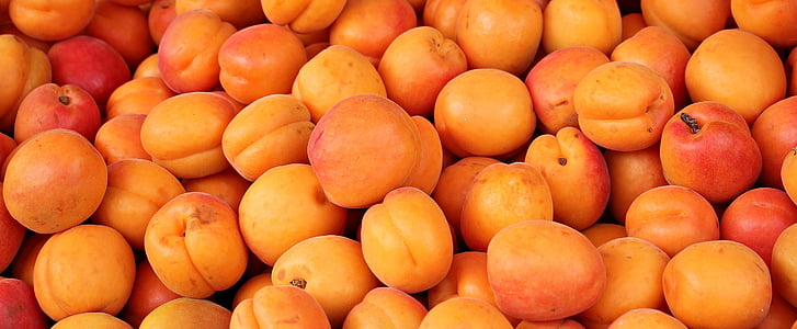 yellow-and-red fruit lot thumbnail