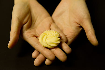 Close-up Photo of Cookie thumbnail