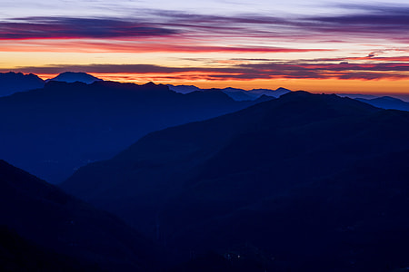 mountains during sunset thumbnail