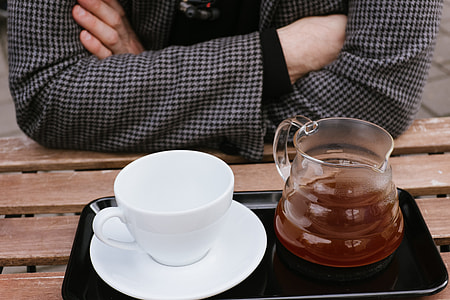 Coffee in Hario kettle thumbnail