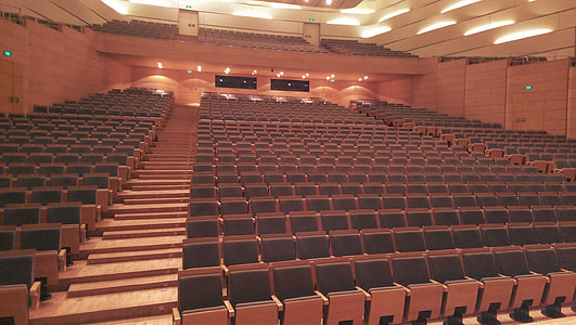 empty theater chairs thumbnail