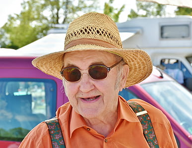 person wearing sunglasses thumbnail