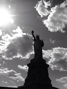 Statue of Liberty, USA thumbnail