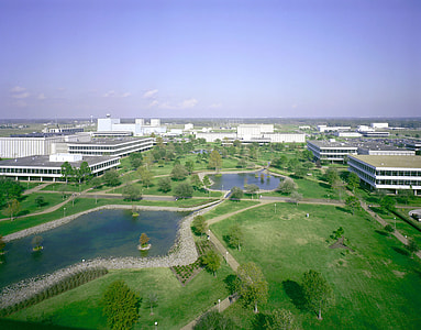 aerial photography of park thumbnail