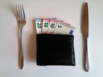 4 banknotes and two silver fork and bread butter knife thumbnail