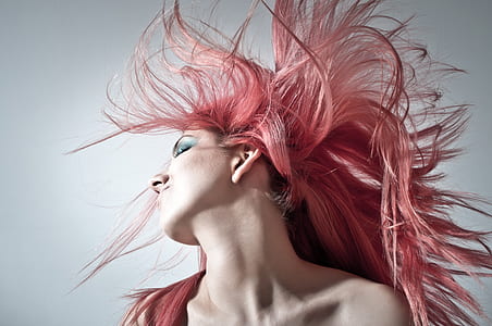 photo of woman shaking her head thumbnail